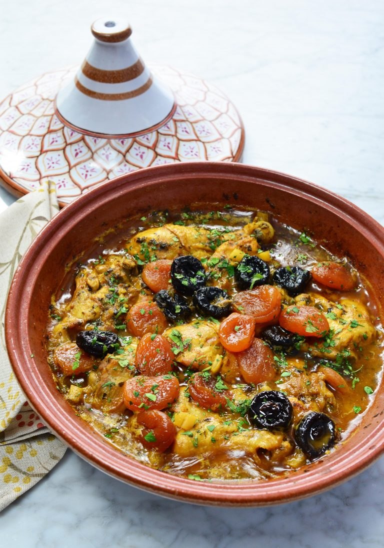 Moroccan tagine and pastilla spread