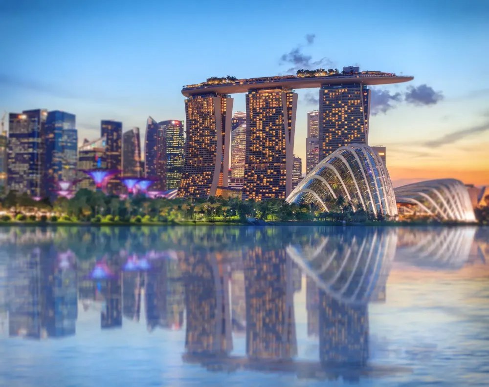 Singapore city district with shopping malls and green spaces