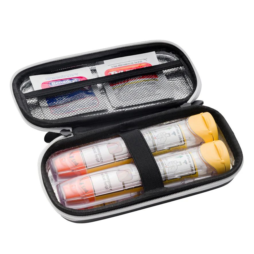Two adrenaline auto-injectors packed in a travel pouch